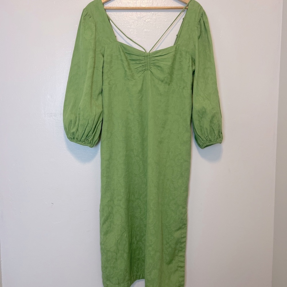 Maeve Low Back Green Dress - Picture 4 of 5